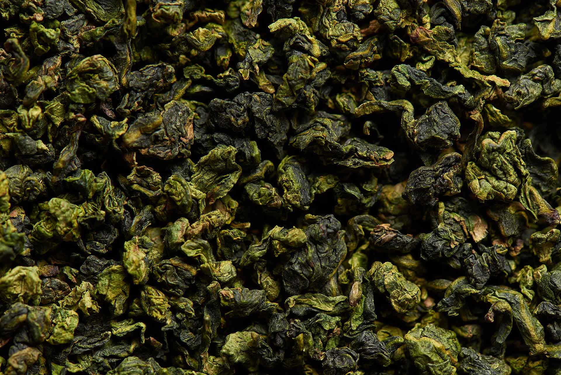 green tea leaves wellness