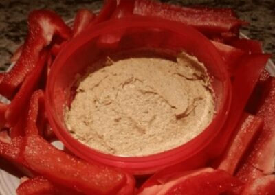 ‘Cheesy’ Ranch Veggie Dip