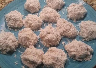 Coconut Snowball Bites (Bombs)
